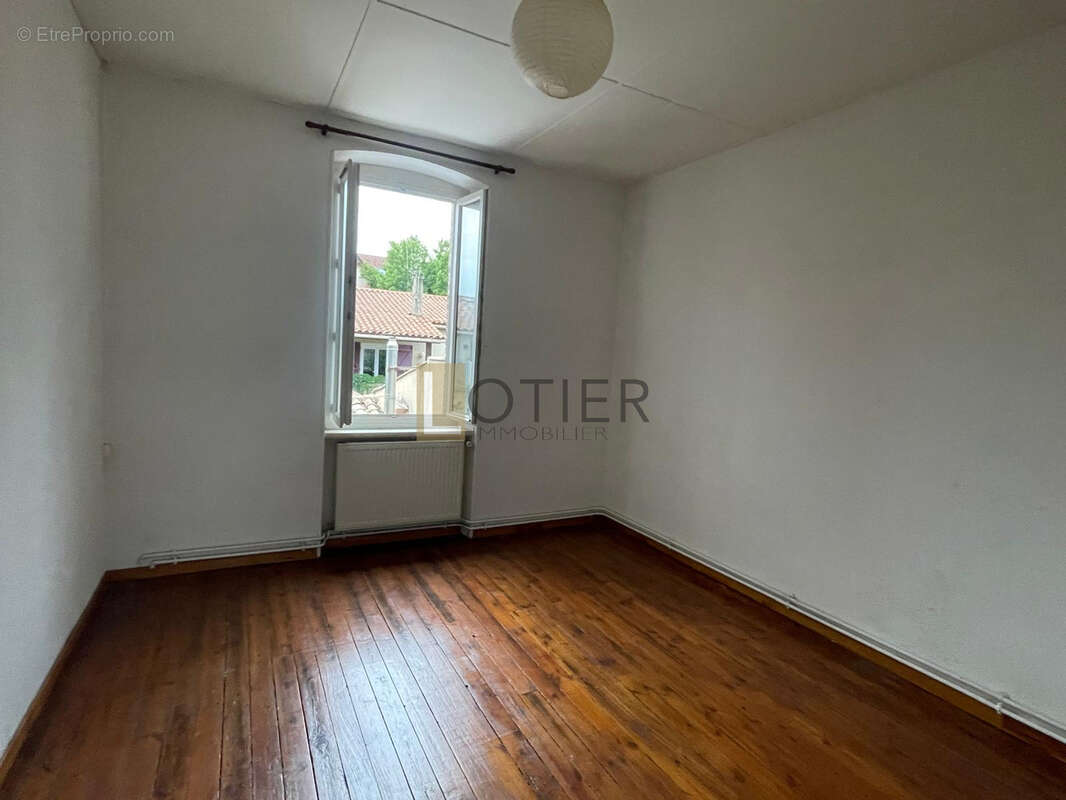 Appartement à CAPENDU
