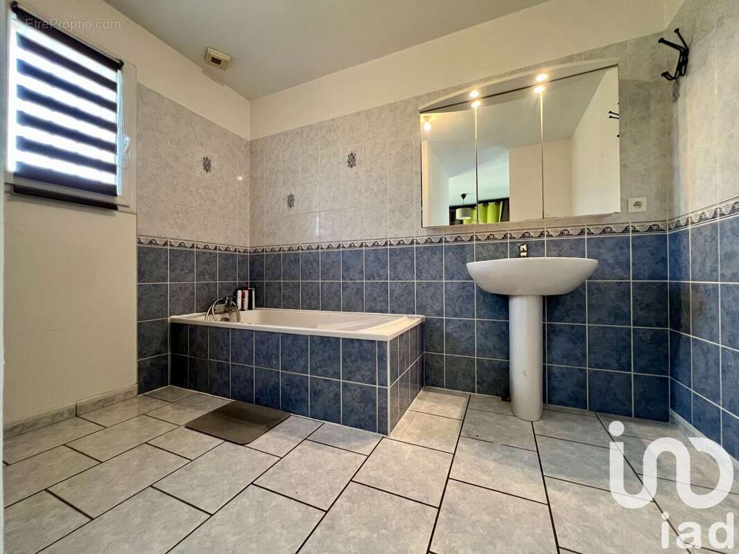 Photo 6 - Maison à LA CHAPELLE-SUR-LOIRE