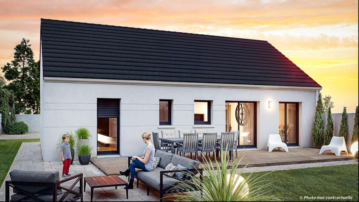 Maison à LA RUE-SAINT-PIERRE