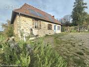 Maison à VICQ-SUR-BREUILH