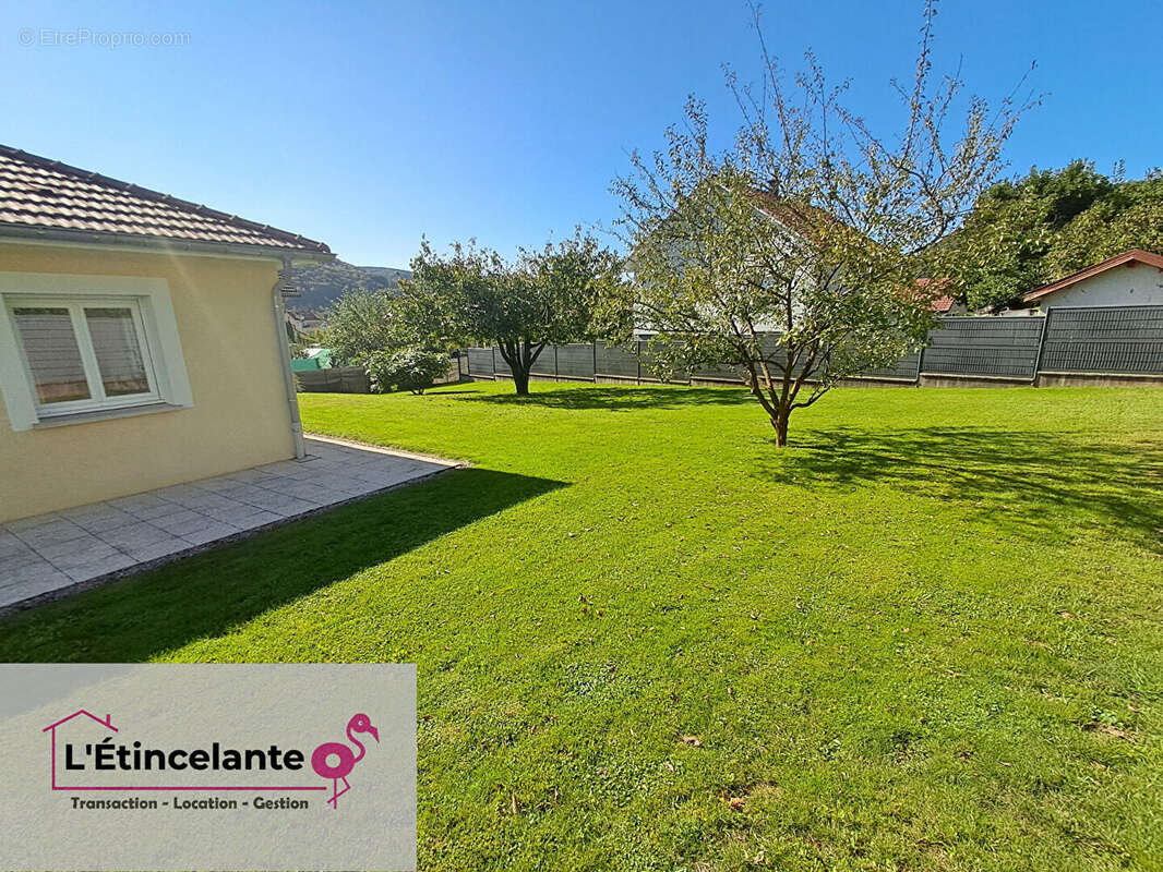 Maison à LE VAL-D&#039;AJOL