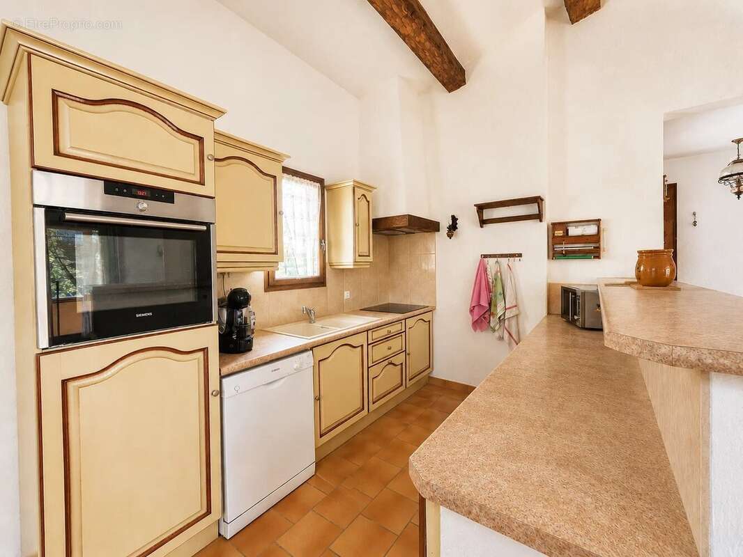 Maison à SERANON