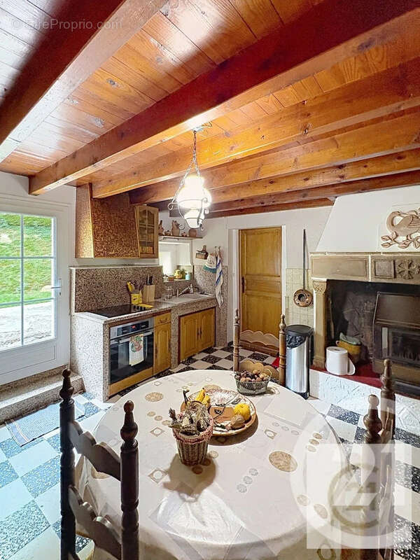Maison 103 m² à Lagarde  - photo 8