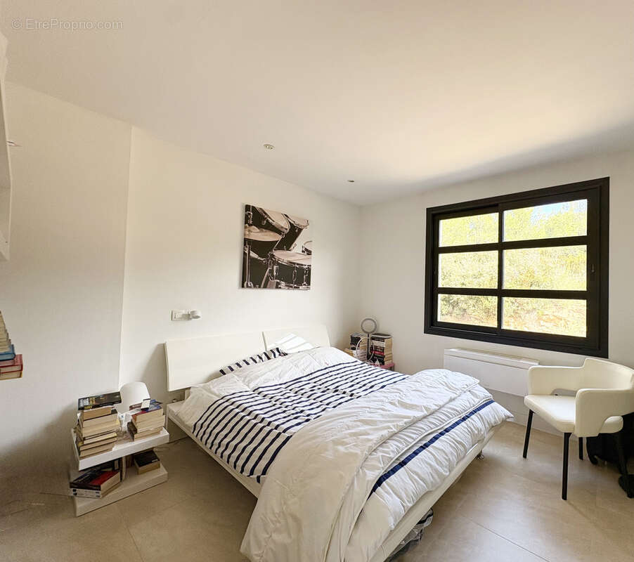 Maison à LA CADIERE-D'AZUR