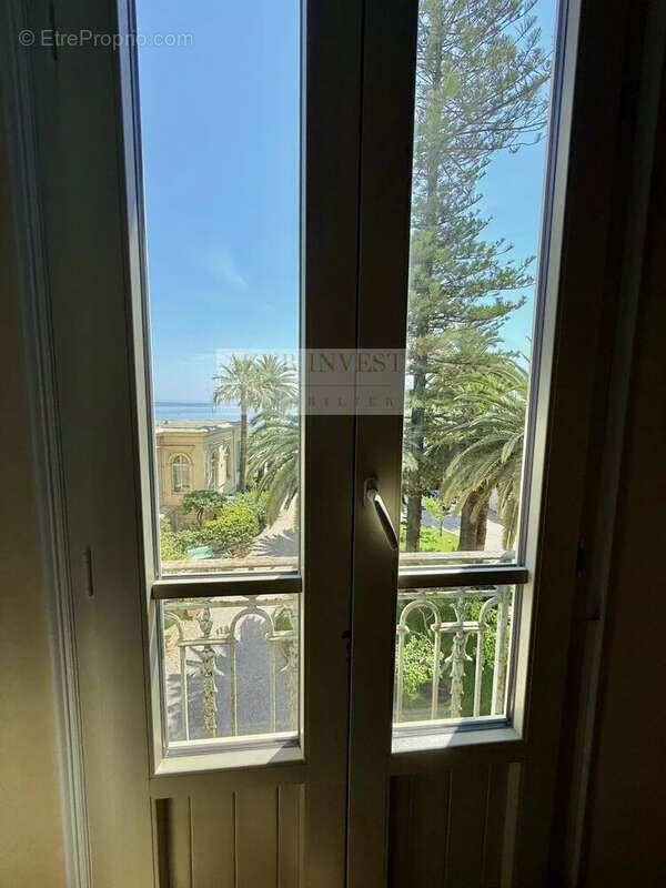 Appartement à MENTON