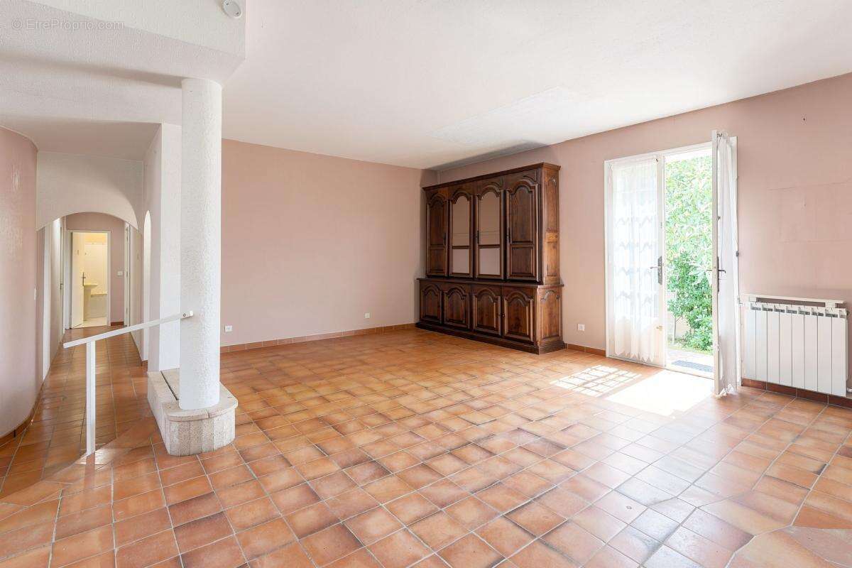 Maison à BOUC-BEL-AIR