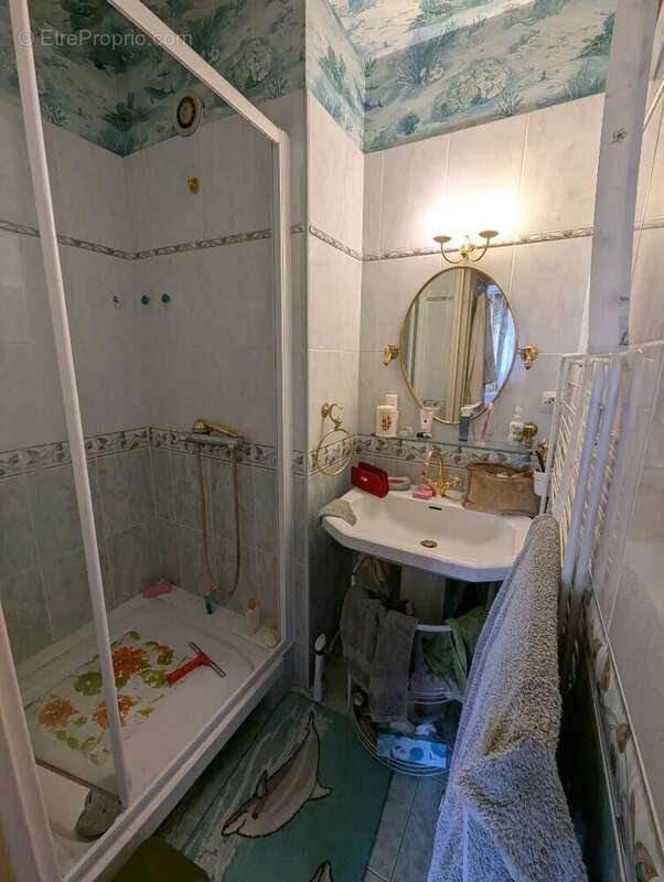 Appartement à LA CHAUSSEE-SAINT-VICTOR