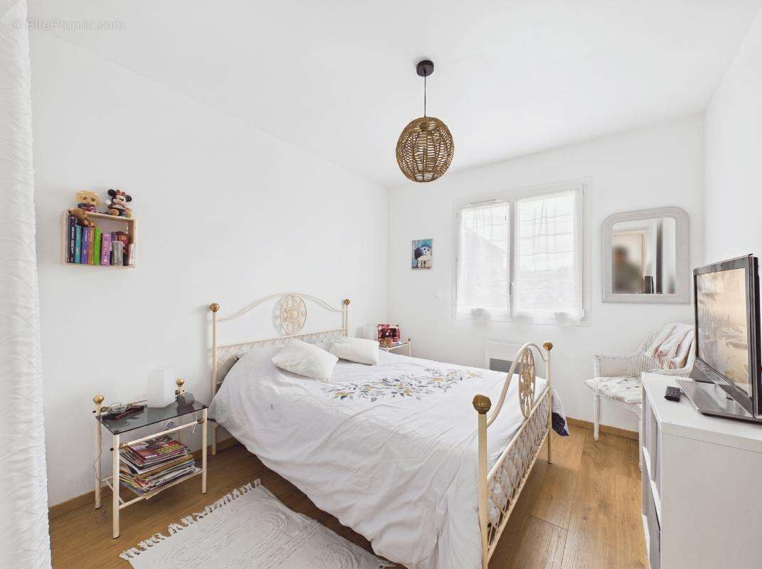 Maison 78 m² à Hergnies  - photo 6