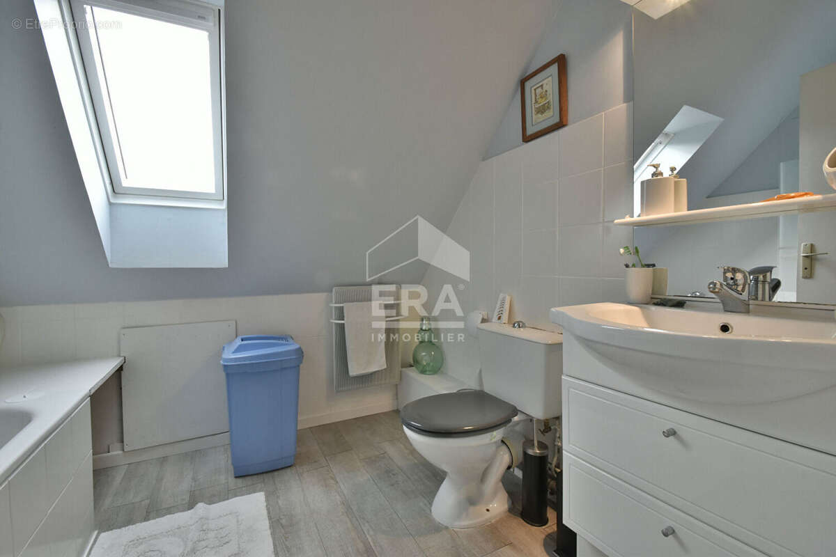 Maison à VILLIERS-SAINT-FREDERIC