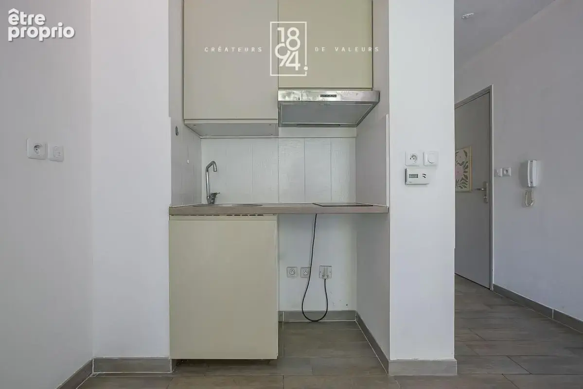 T1 de 20m2 avec balcon de 4m2 et box en sous sol - photo 7