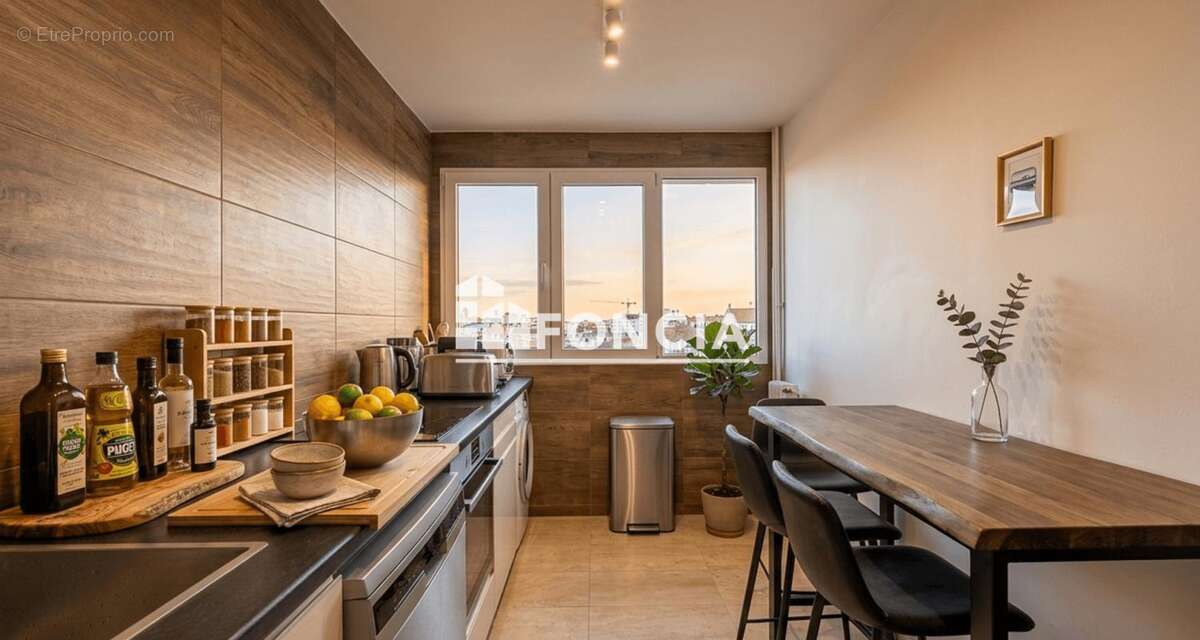 Appartement à ASNIERES-SUR-SEINE