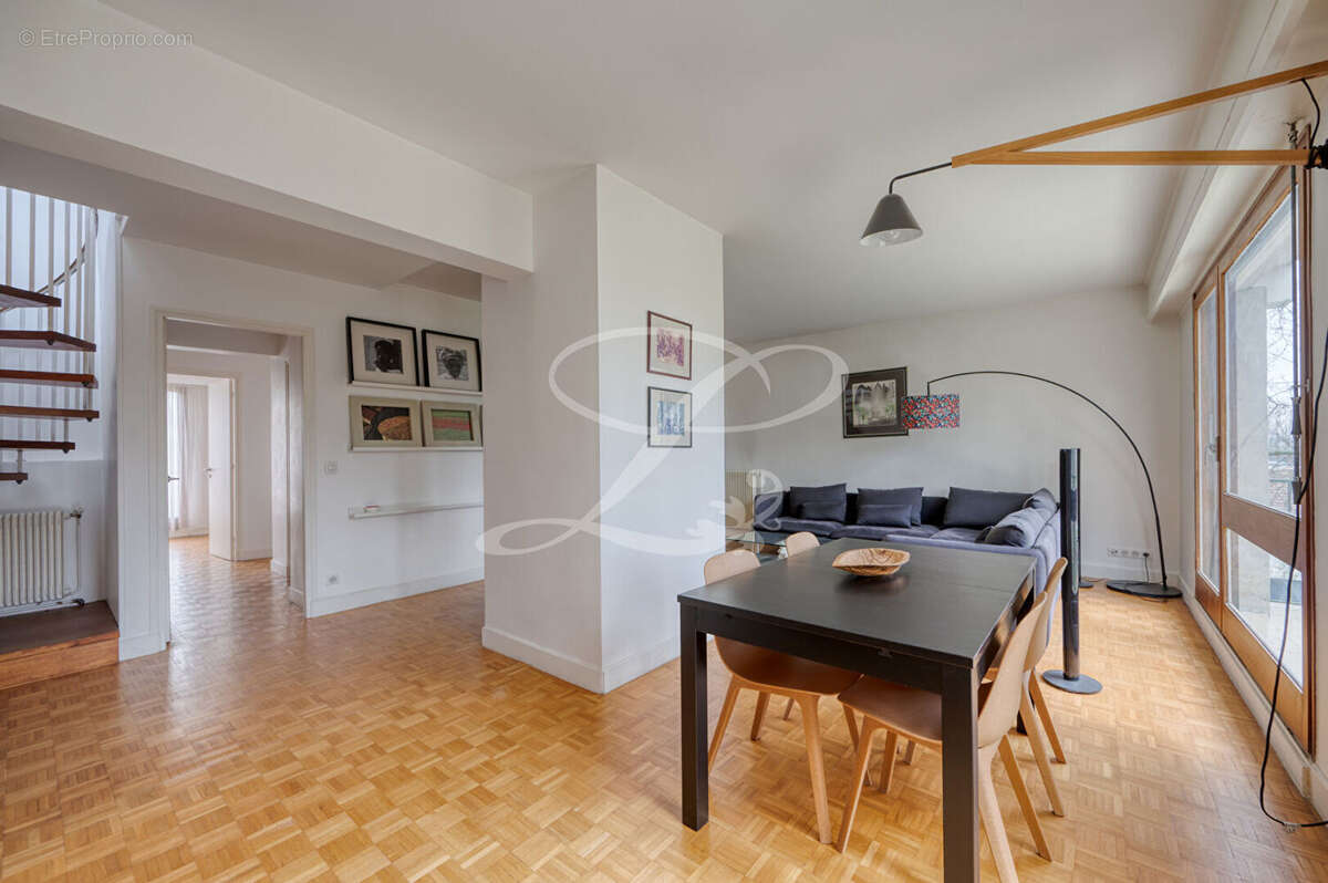 Appartement à MAISONS-LAFFITTE