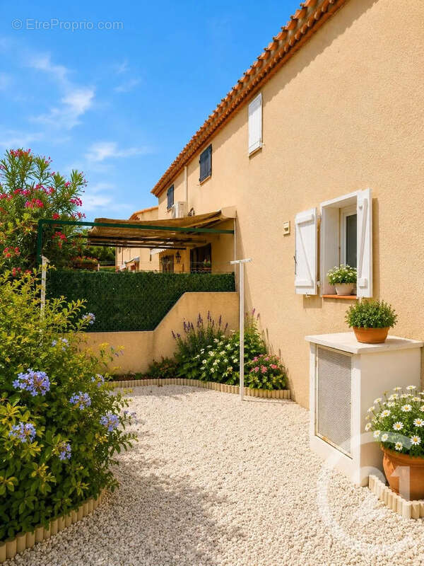 Maison à CANET-EN-ROUSSILLON