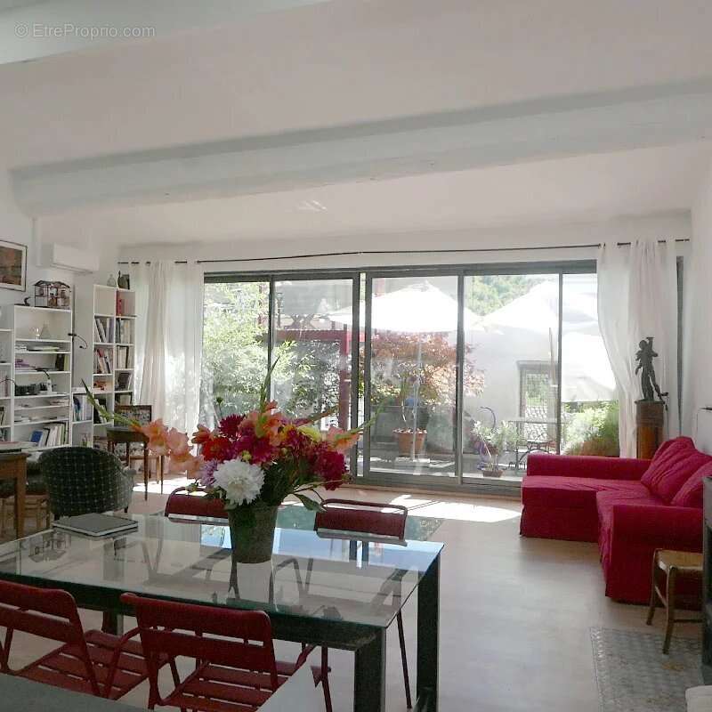 Maison à LASALLE
