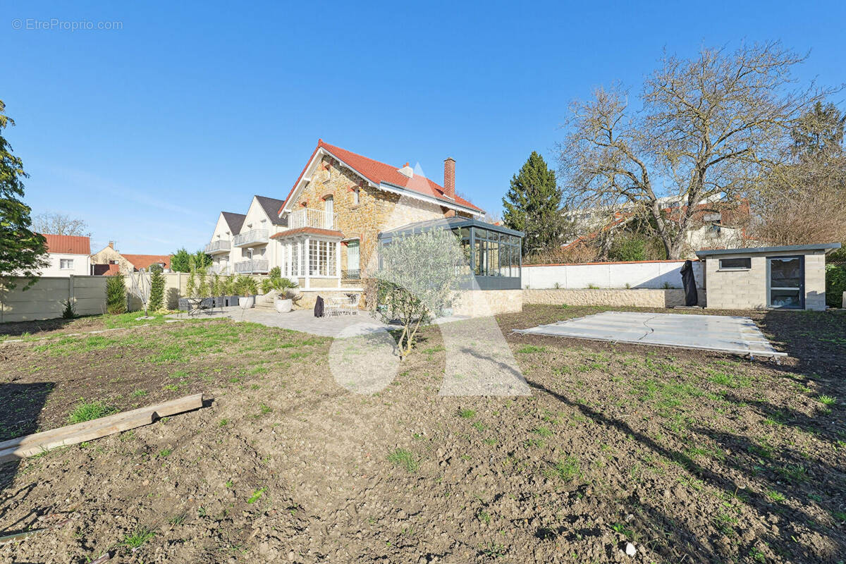 Maison à CORMEILLES-EN-PARISIS