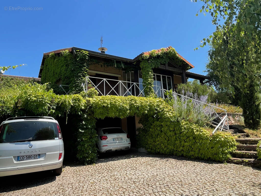 Maison à SAINT-VICTOR-SUR-RHINS