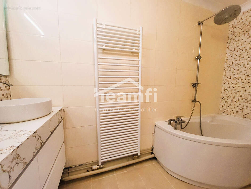 Maison 115 m² à Elancourt  - photo 8