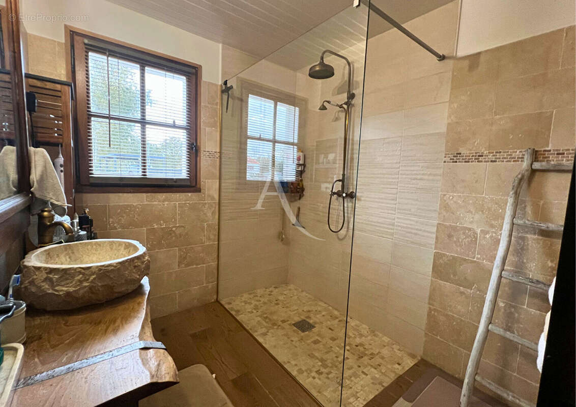 Maison à SAINT-GERVAIS