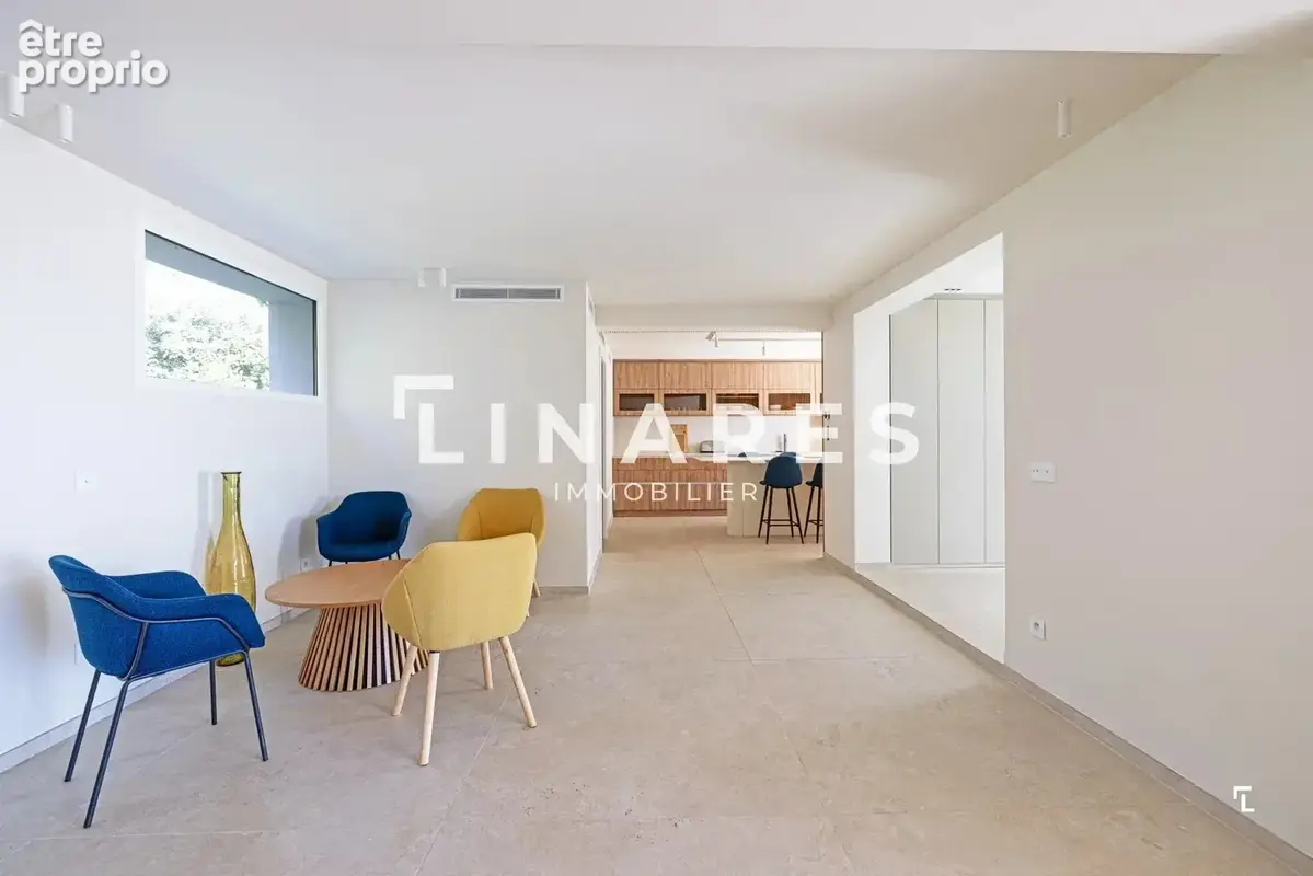 LA CALANQUE BLANCHE - Villa de 218 m²  - Extérieurs 37 m² - Terrain 800 m² - 13600 CASSIS - photo 4