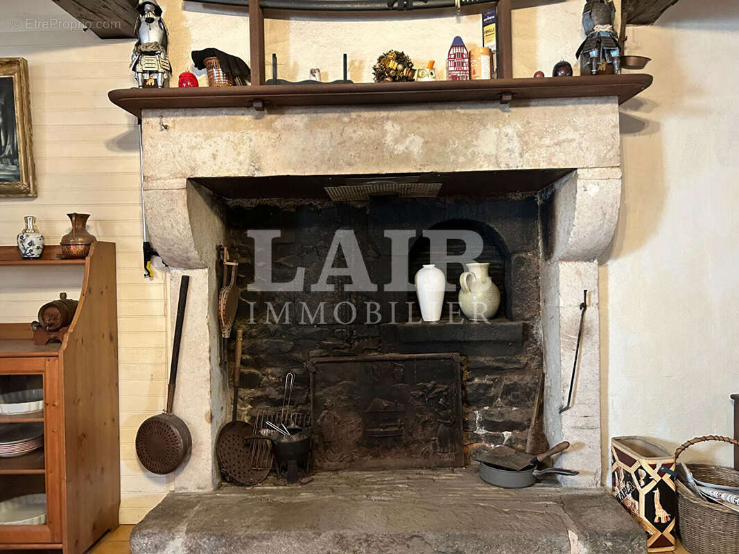 Maison à LA LANDE-DE-GOULT