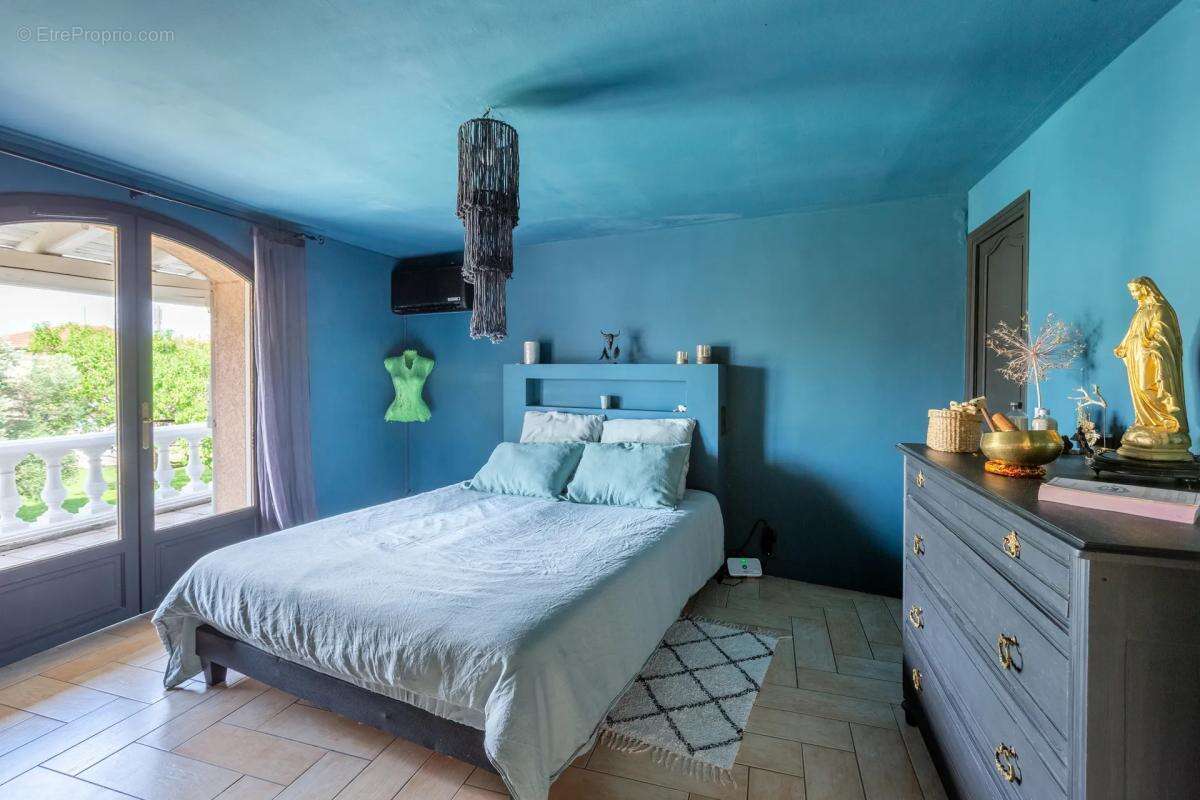 Maison à VAULX-EN-VELIN