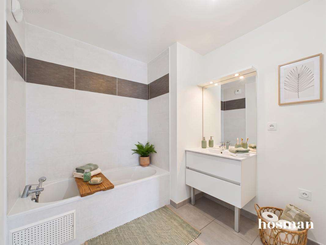 Appartement récent de 3 pièces lumineux avec terrasse et parking - Secteur Hauts-Pavés à Nantes - photo 14