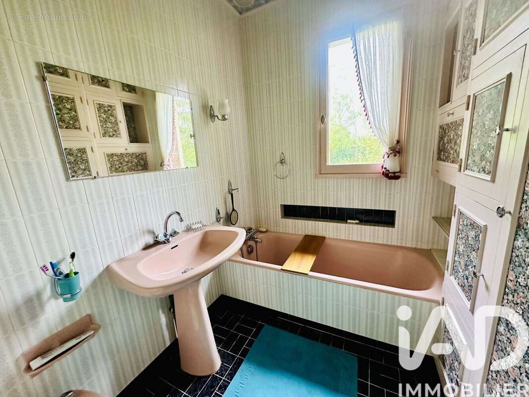 Maison 152 m² à Nogent-Sur-Eure  - photo 7