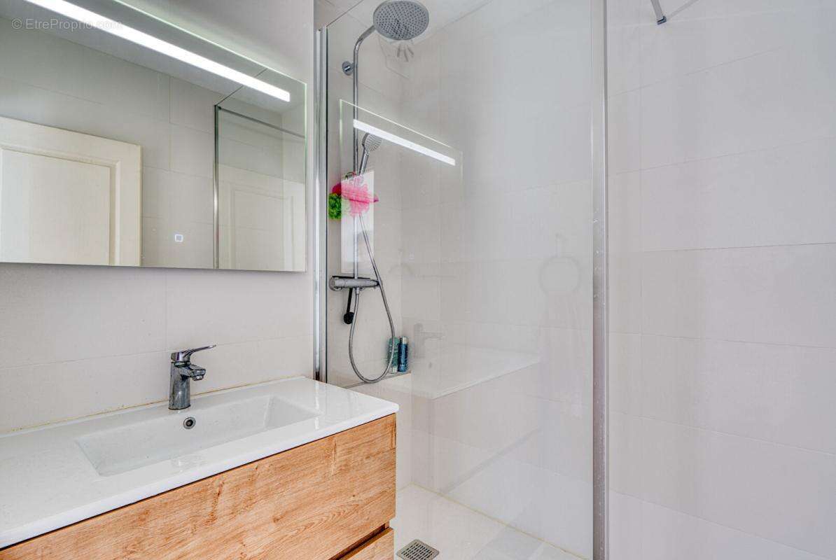 Appartement à CALUIRE-ET-CUIRE