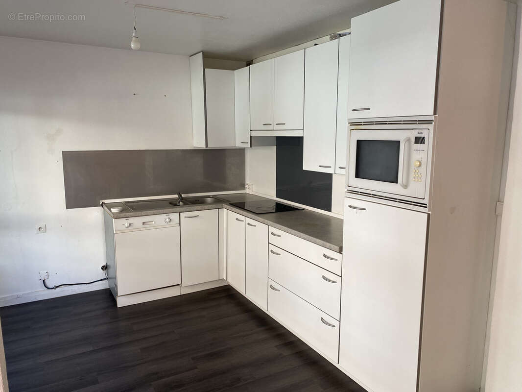 Dunkerque Ultra centre : appartement en RDC de 67m2, 2chambres, parking. - photo 3