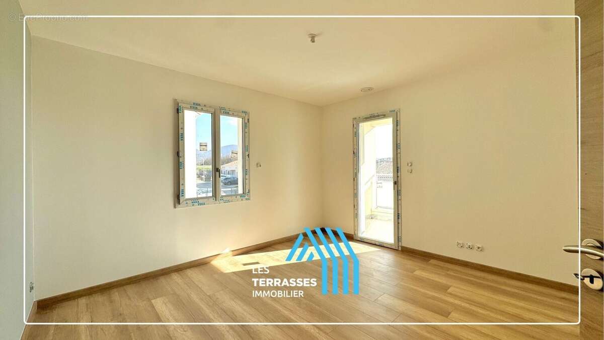 Appartement à SAULCE-SUR-RHONE