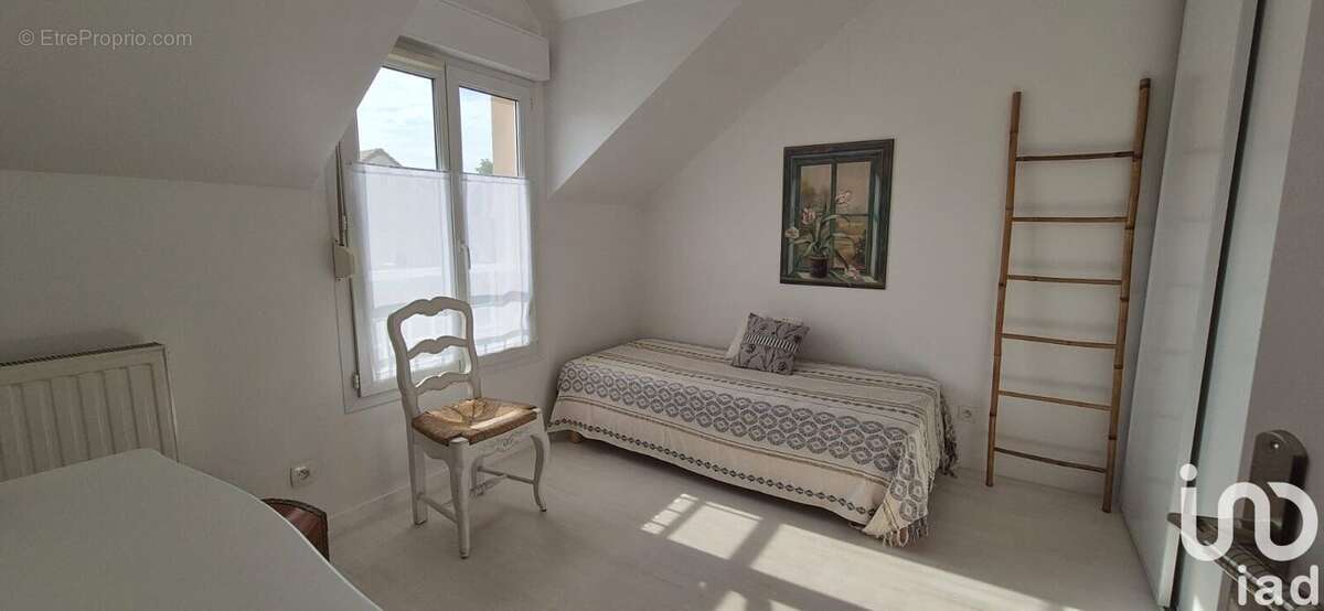 Photo 9 - Maison à LE COUDRAY-MONTCEAUX