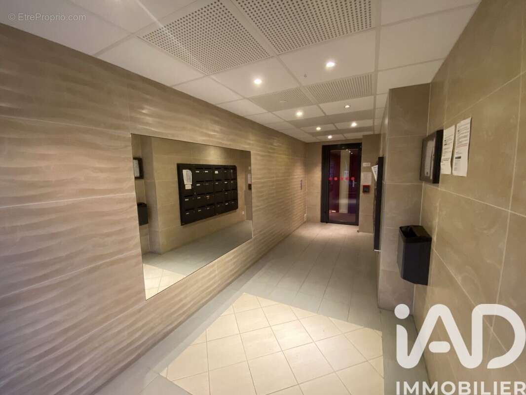 Photo 6 - Appartement à SAINT-FARGEAU-PONTHIERRY