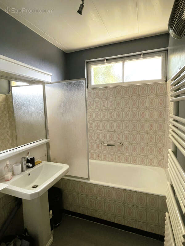 Maison à BARJOUVILLE