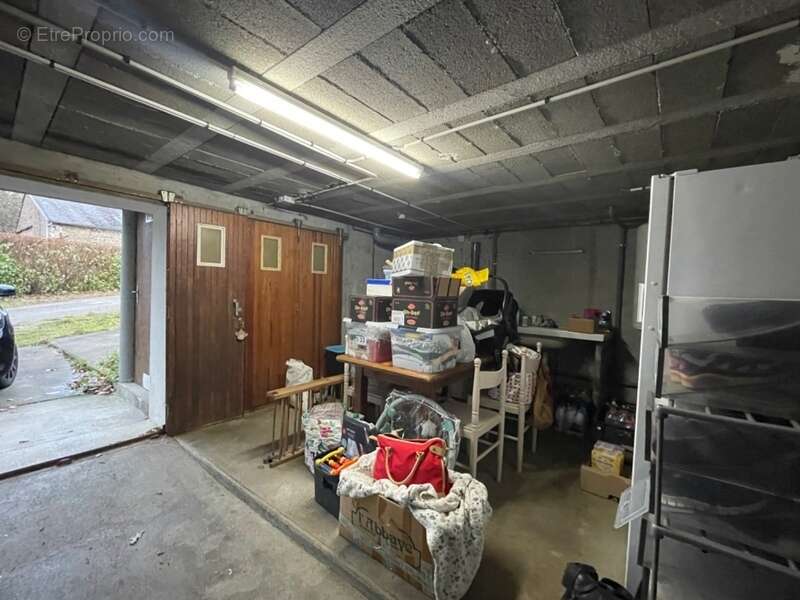 Maison à MONTAIGUT-LE-BLANC