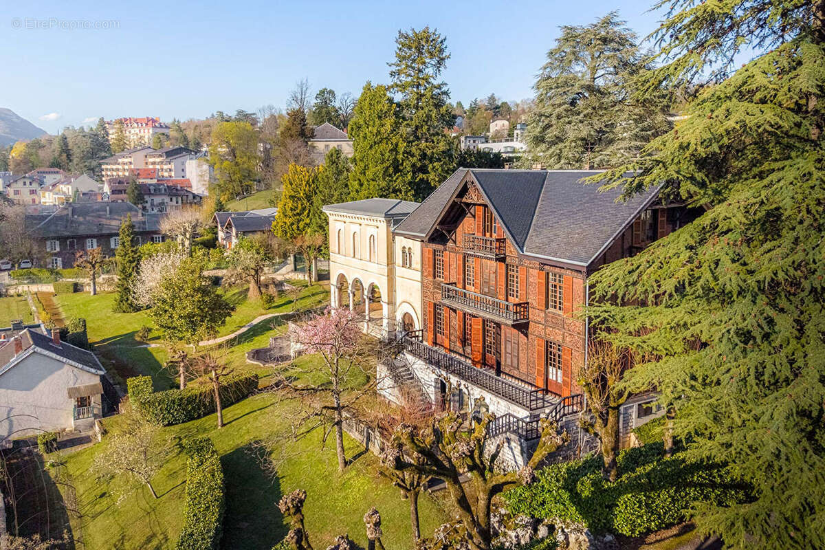 Maison à AIX-LES-BAINS