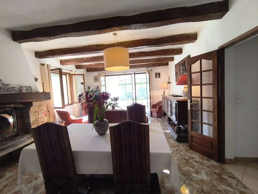Maison à BRAS