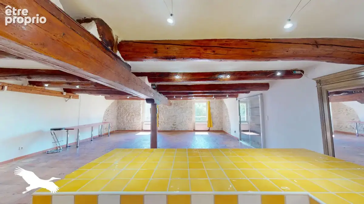À VENDRE - Marseille 13002, République / bd des Dames - Appartement/Loft 2 pièces de 100m² - photo 2