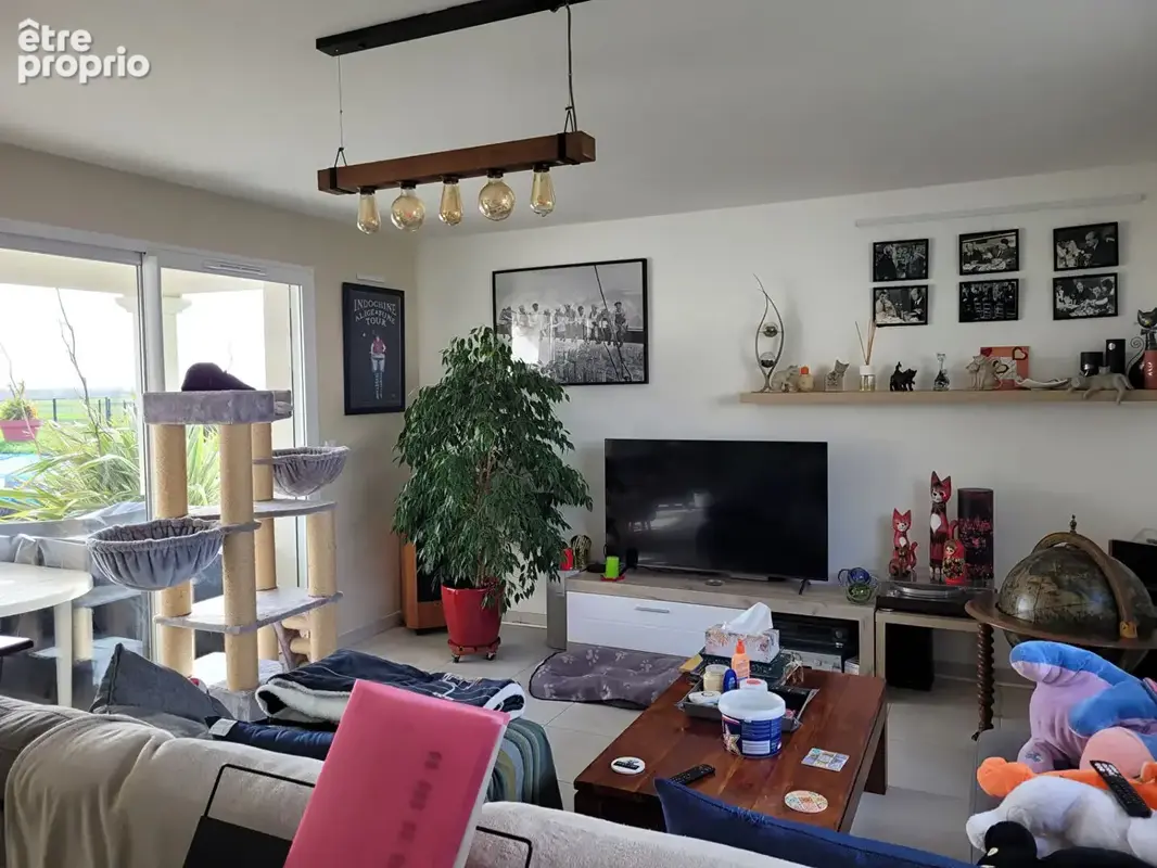 LANDRAIS 10 min de SURGERES - maison de 2018 plain pied de 130 m² de type 5 - garage - terrain - piscine - photo 5