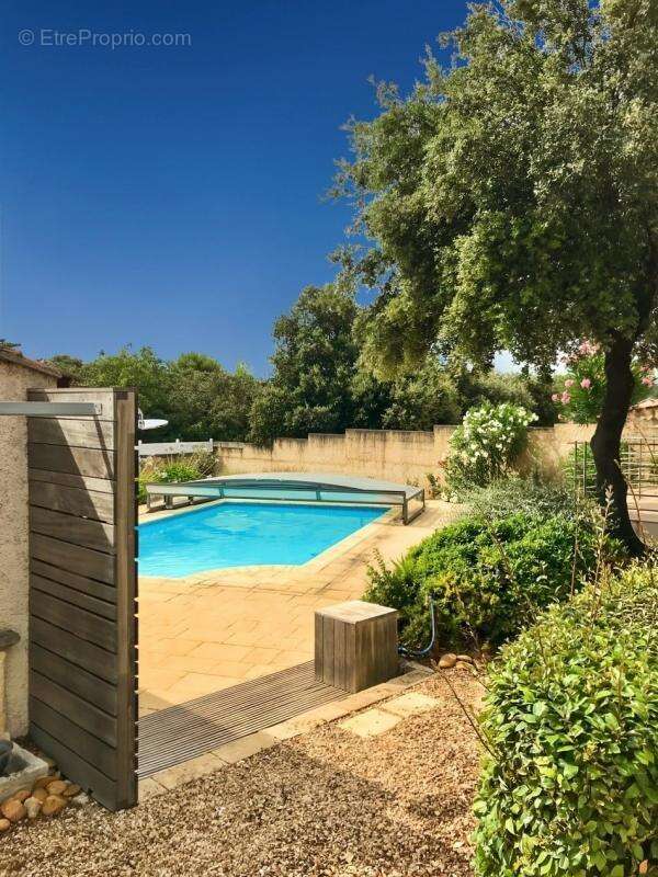 Maison à CASTILLON-DU-GARD