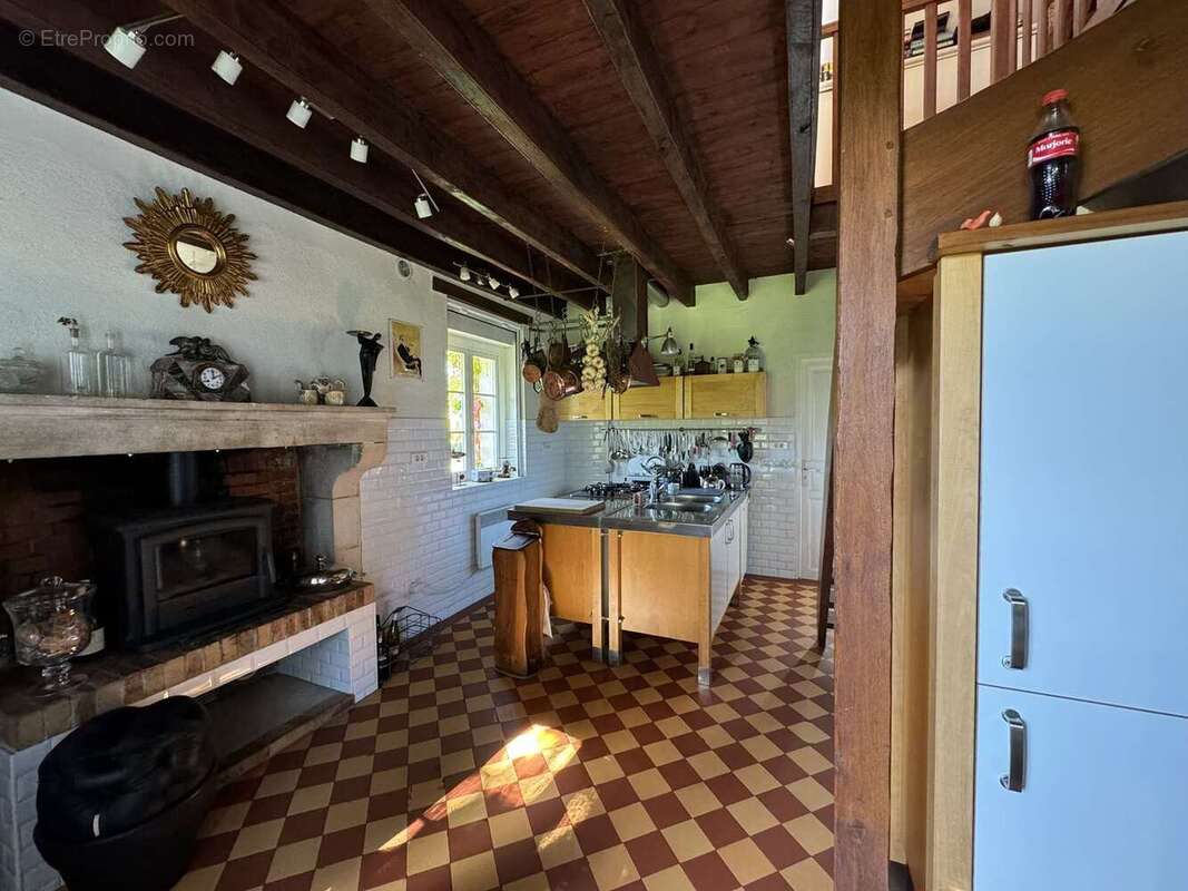 Maison à LE CHATELET