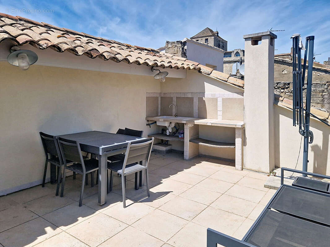 Maison à VILLENEUVE-LES-AVIGNON
