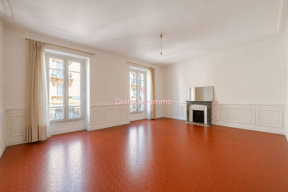 Appartement 77 m² à Nice  - photo 10