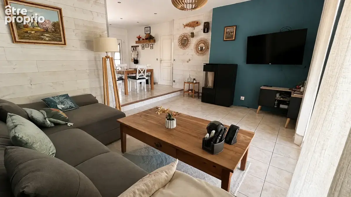Maison de plain-pied avec piscine dans un environnement calme - photo 5