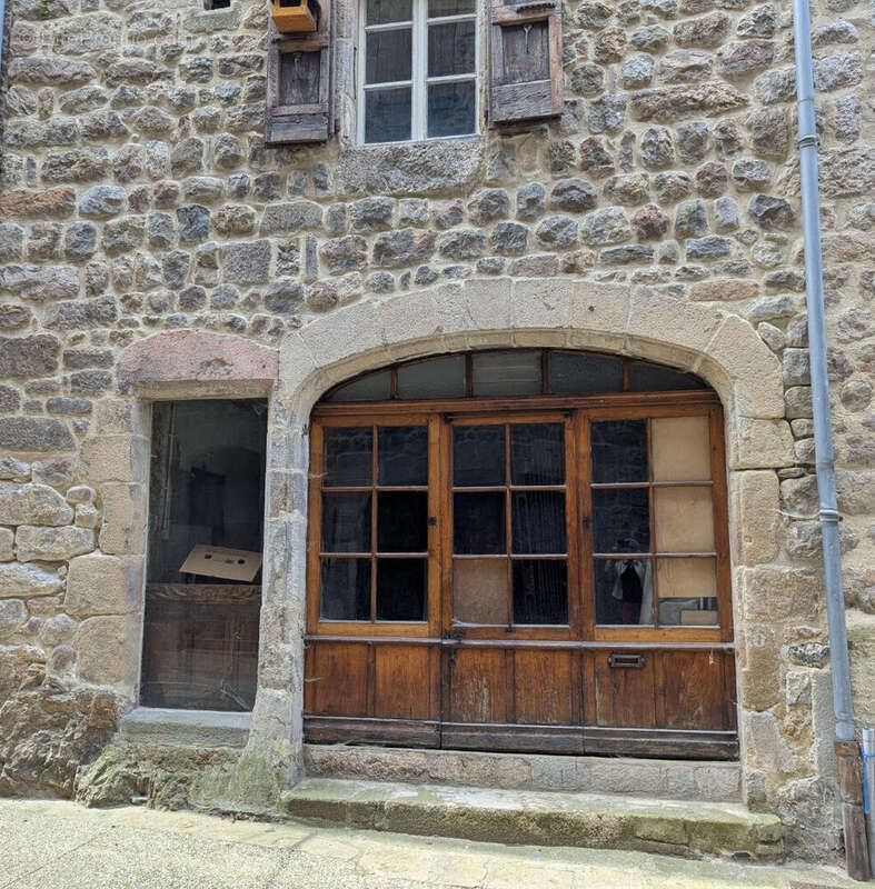 Maison à LE CHEYLARD