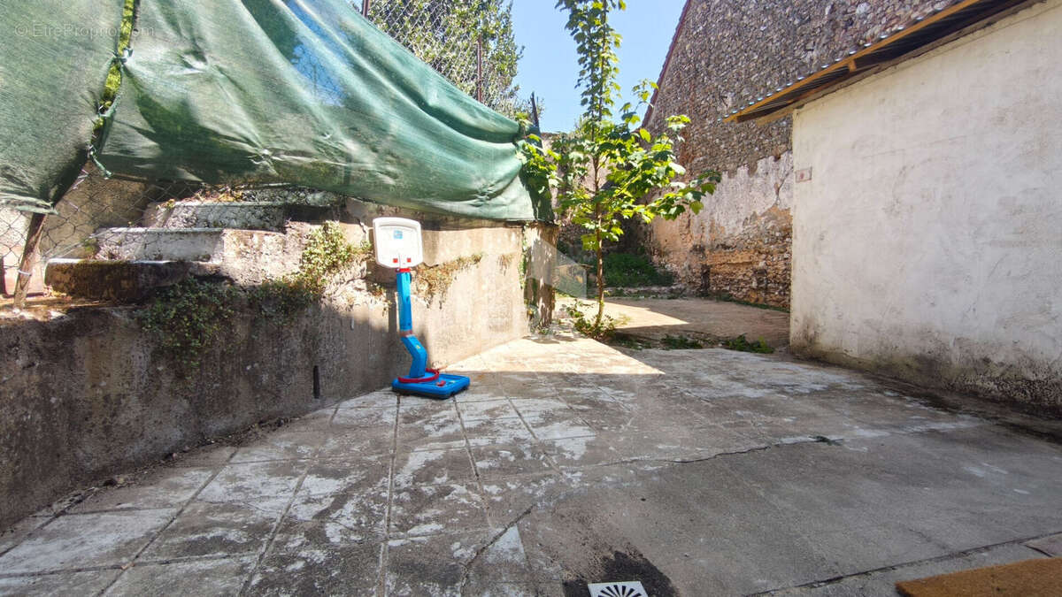 Maison 60m² à nogent-le-rotrou - photo 7