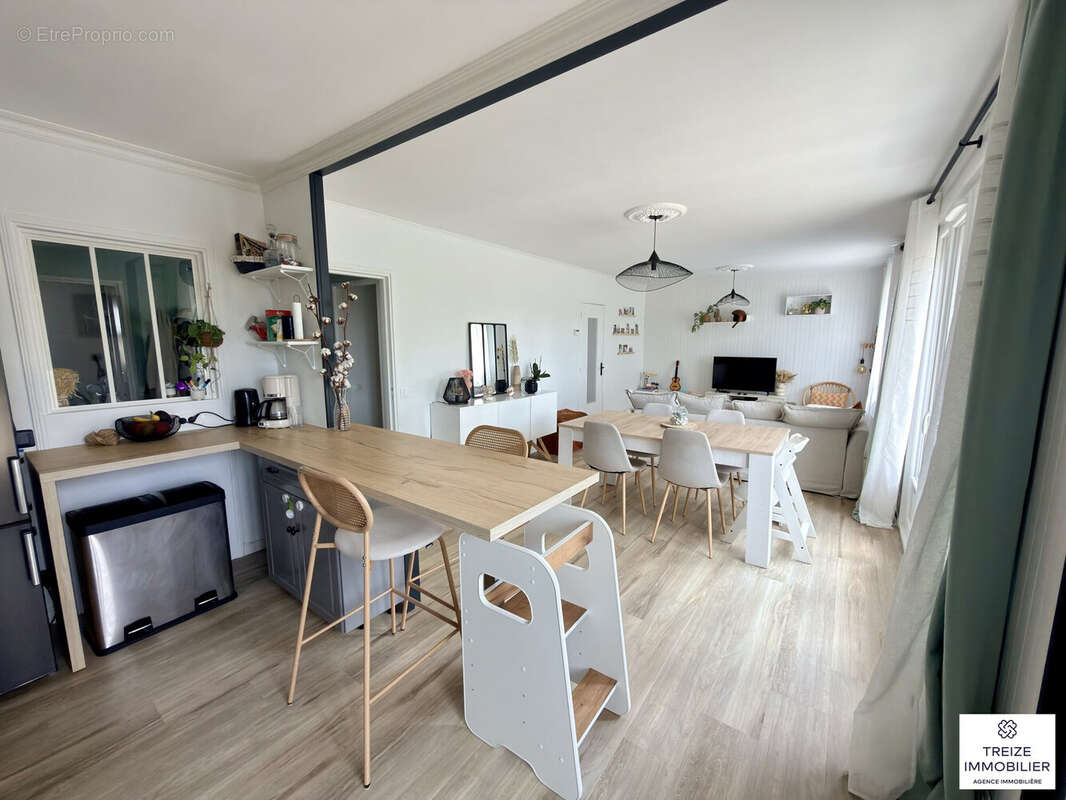 Appartement à REZE