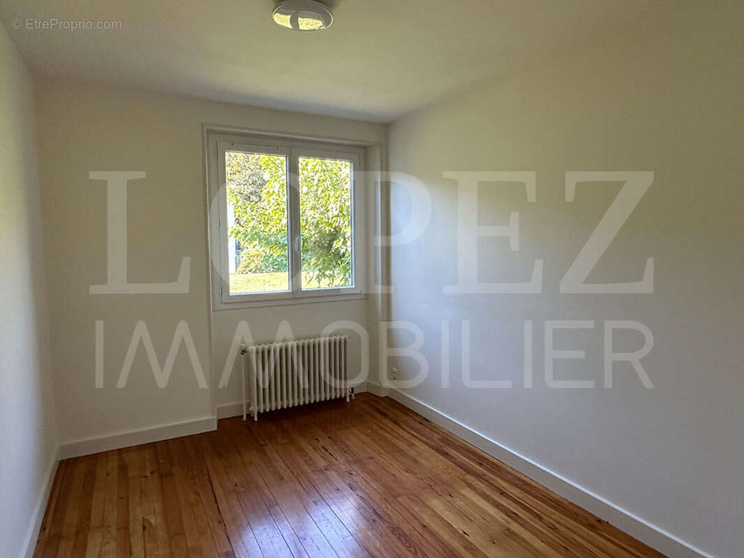 Maison à SAINT-AMANS-SOULT