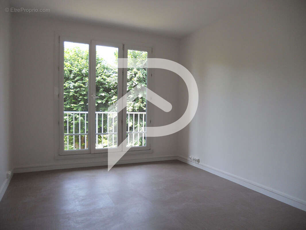 Appartement à LIMEIL-BREVANNES