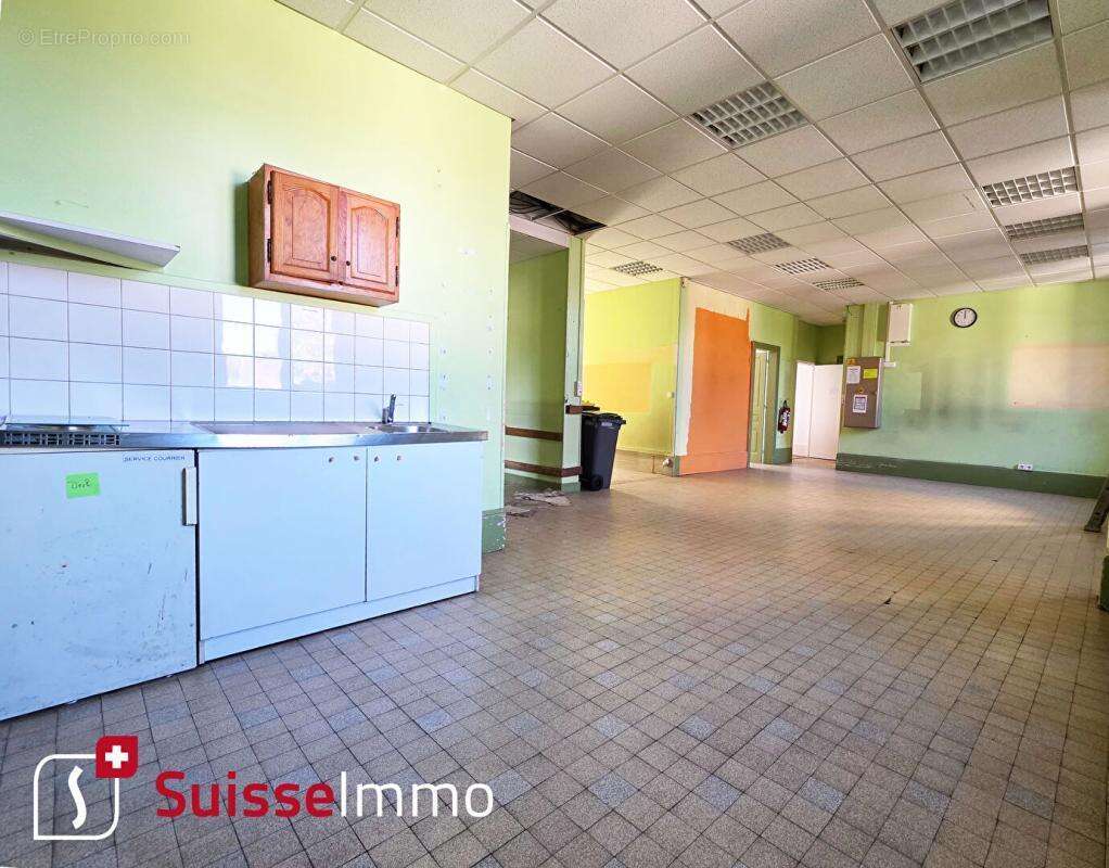 Immeuble de caractère à rénover  Fort potentiel investisseur - photo 4