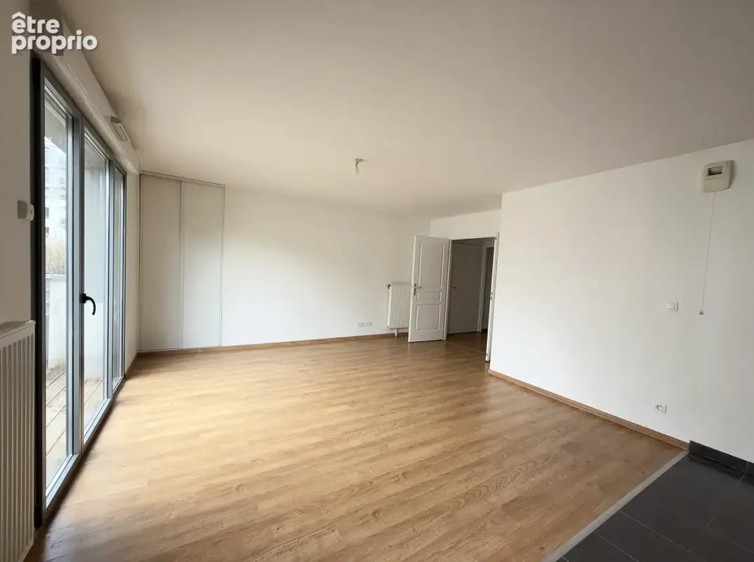 Appartement 4 pièces moderne, secteur Moissons + parking - photo 3